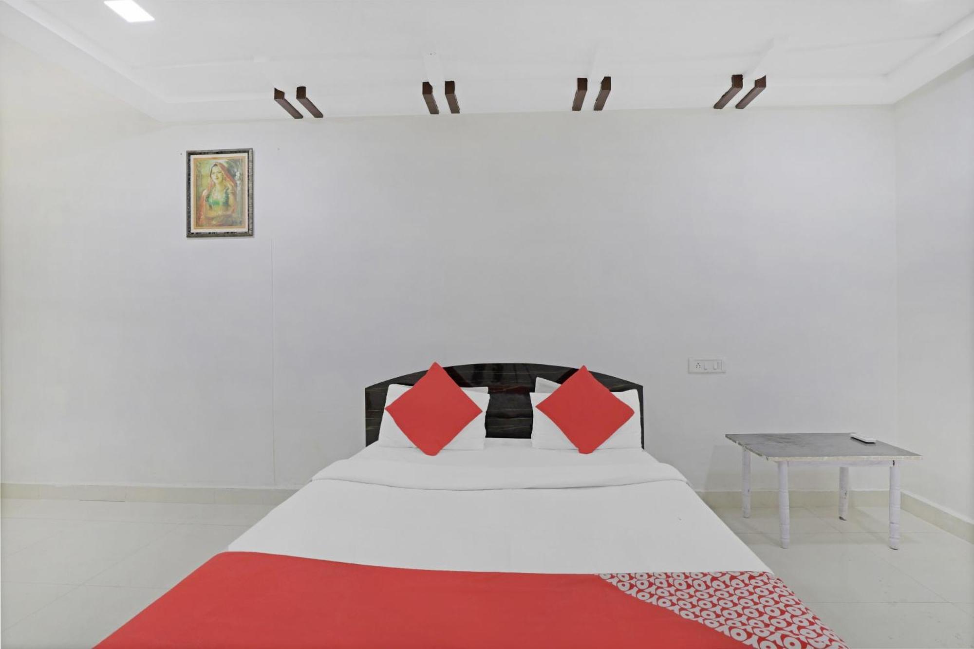 Hotel O Rudra Palace Αχμπανταμπάντ Εξωτερικό φωτογραφία